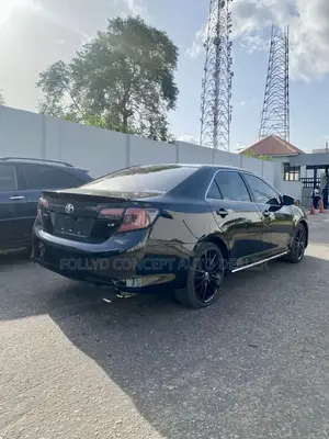 Toyota Camry LE 4dr Sedan (2.5L 4cyl 6A) 2012 Black
