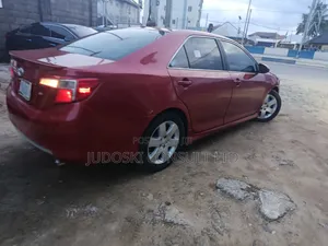 Toyota Camry 2014 Red