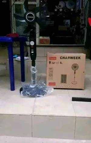 Charweek 16-Inch Solar Rechargeable Standing Fan Very Affordable