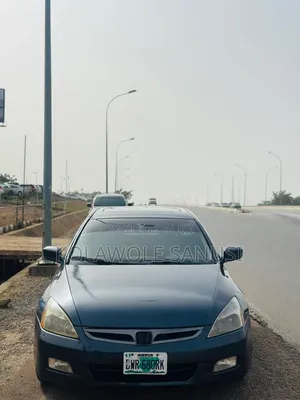 Honda Accord 2006 Gray
