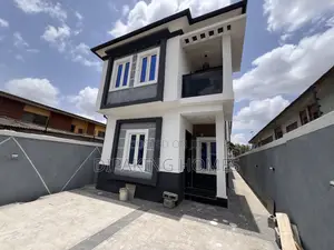 Furnished 4bdrm Duplex in Ikeja for sale