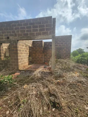 3bed Room Uncompleted Building