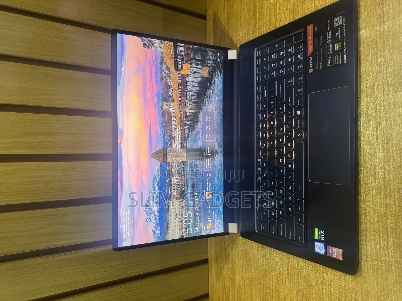 Laptop MSI Stealth GS77 16GB Intel Core i7 SSD 1T