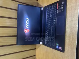 Laptop MSI Stealth GS77 16GB Intel Core i7 SSD 1T