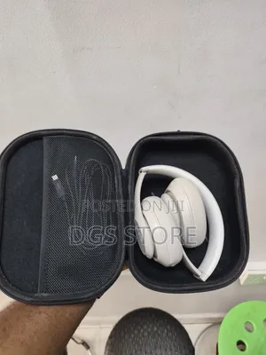 Original Apple Beats Studio Pro Bluetooth Headphone