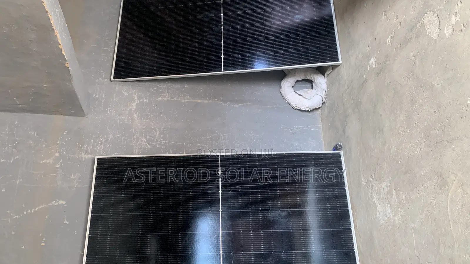 Brand New 650watts Jinko Bifacial Solar Panel