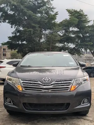 Toyota Venza LE 4dr Wagon AWD (2.7L 4cyl 6A) 2014 Gray