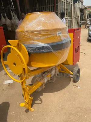 Imported 500l Concrete Mixer With Compactor