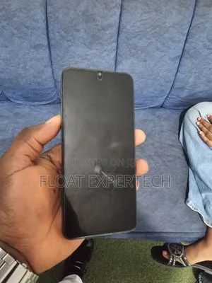 Infinix Hot 30i 128 GB Black