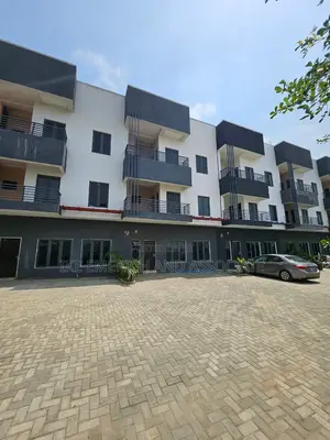 4bdrm Duplex in Guzape District for rent