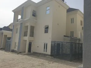 6bdrm Duplex in Asokoro Main for sale