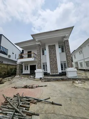 5bdrm Duplex in Guzape District for rent