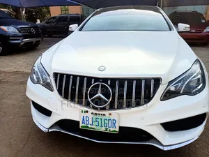 Mercedes-Benz E400 2014 White