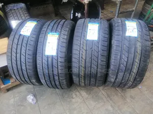 325/35r22//285/40r22//Bearway Tyres //Front and Back