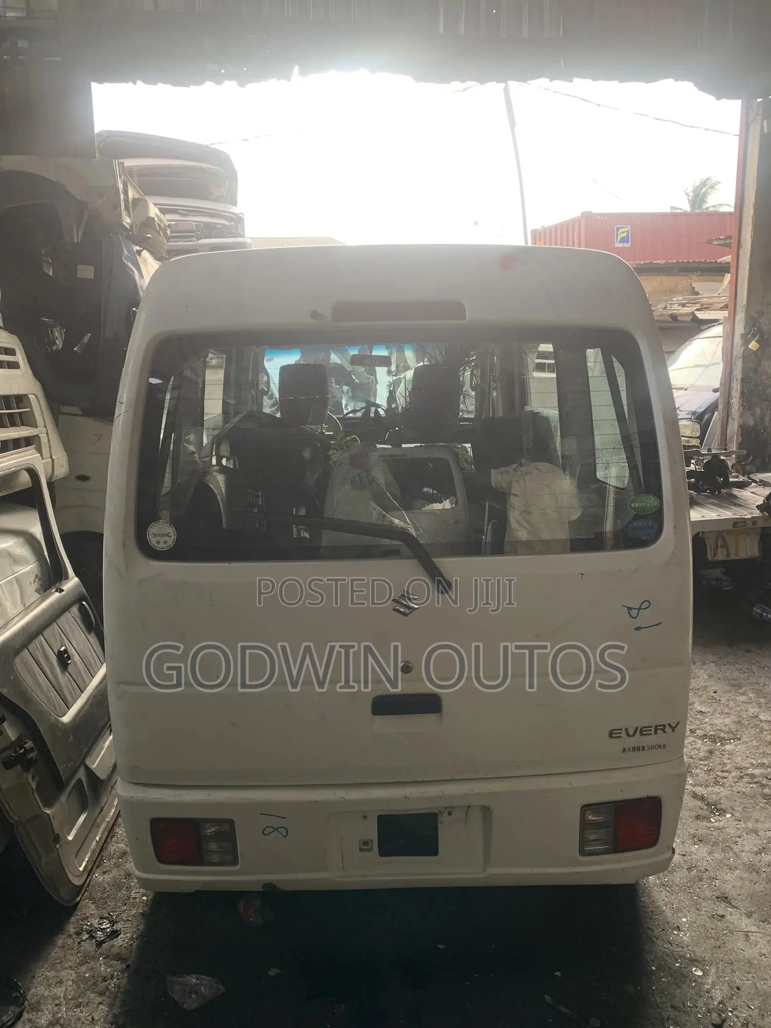 Suzuki Every 2012 White