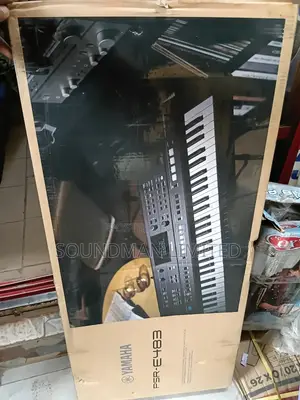 Yamaha PSR E483 Professional Keyboard
