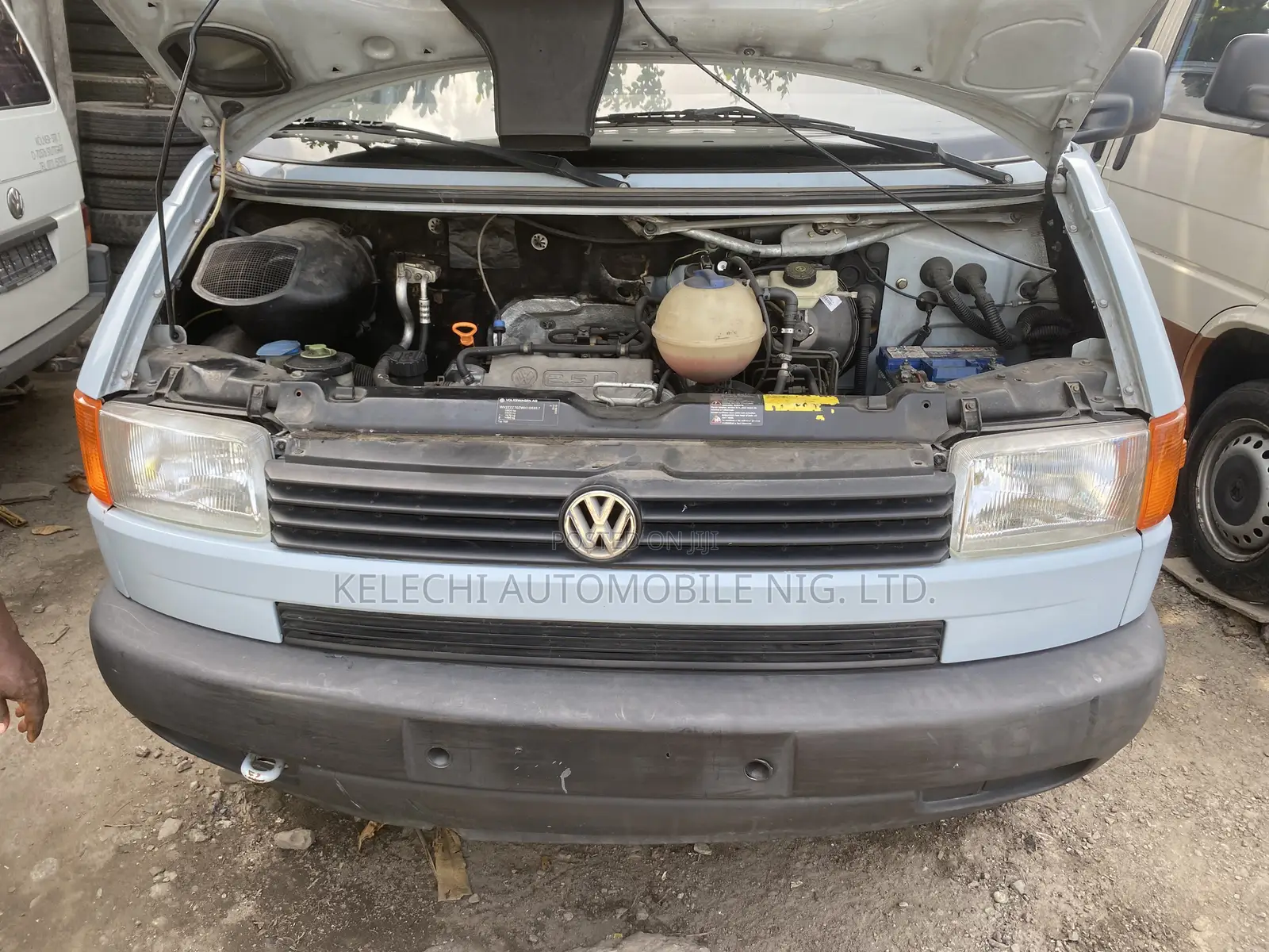 Volkswagen Transporter 2004 Blue