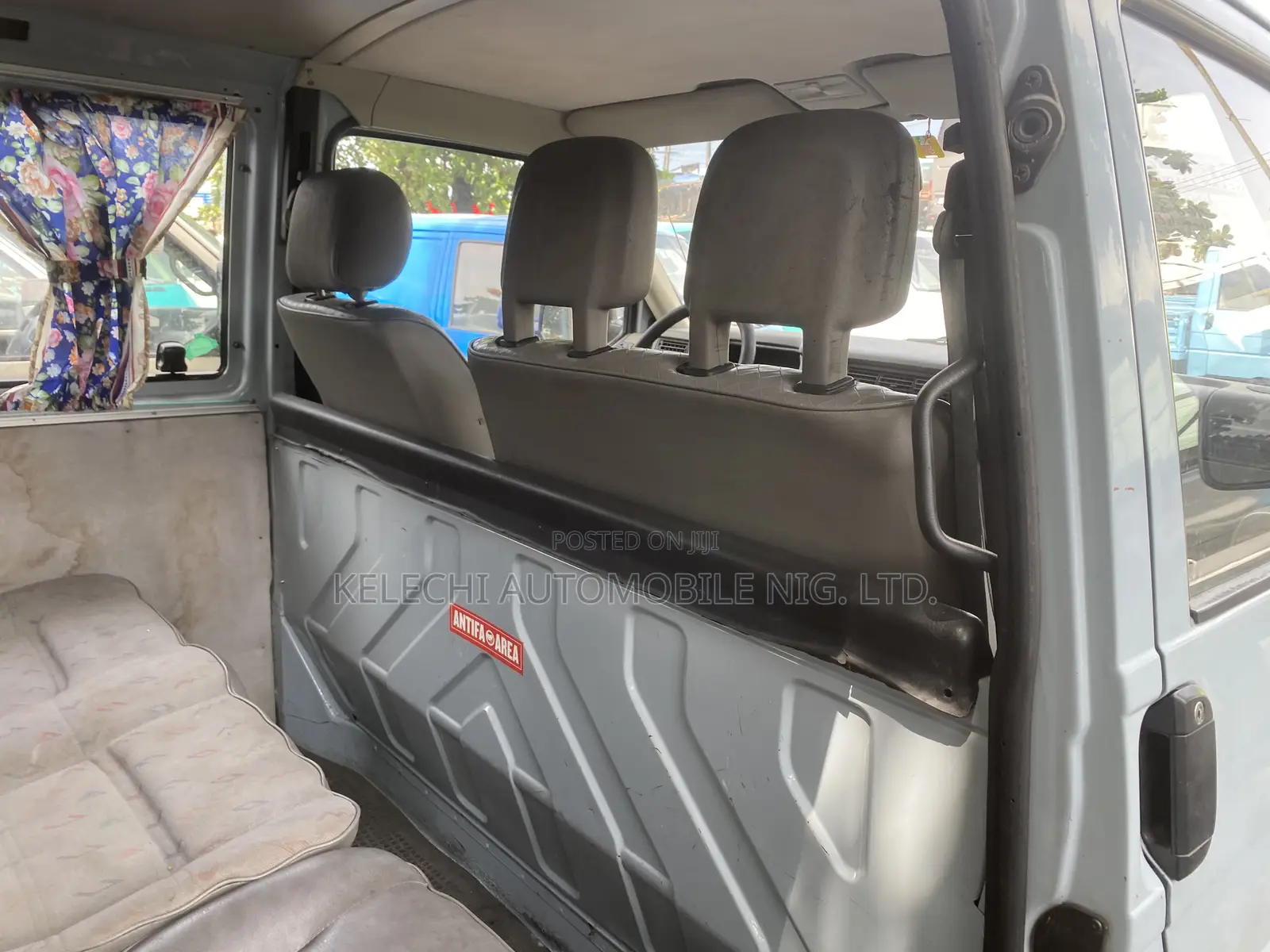 Volkswagen Transporter 2004 Blue