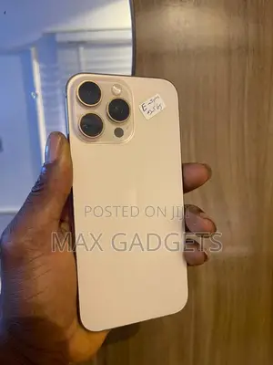 Apple iPhone 16 Pro Max 256 GB Gold