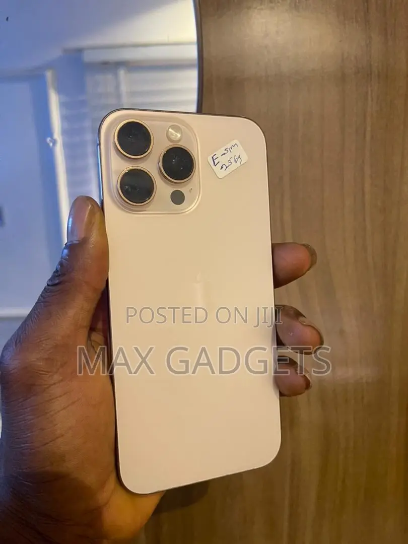 Apple iPhone 16 Pro Max 256 GB Gold