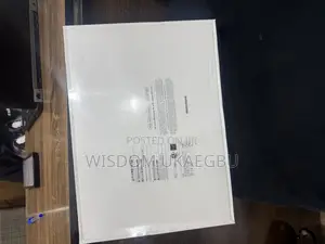 New Laptop Apple MacBook Air 2022 M2 8GB Apple M2 SSD 512GB
