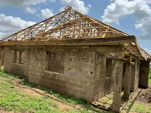 3bdrm Bungalow in Aroro Burry, Ojoo for sale