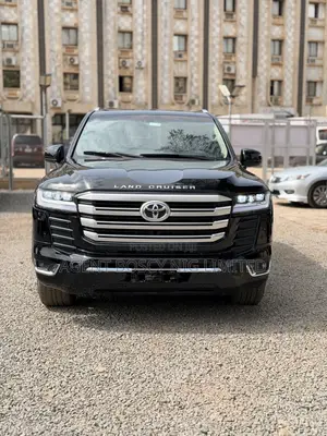Toyota Land Cruiser 4.5 V8 VXR 2011 Black
