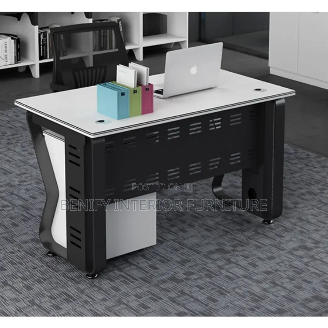 1.2 Meter Modern Executive Office Table With Mobile Drawer