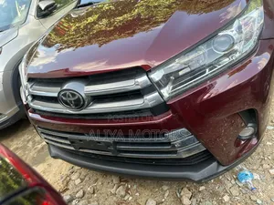Toyota Highlander 2017 Burgundy