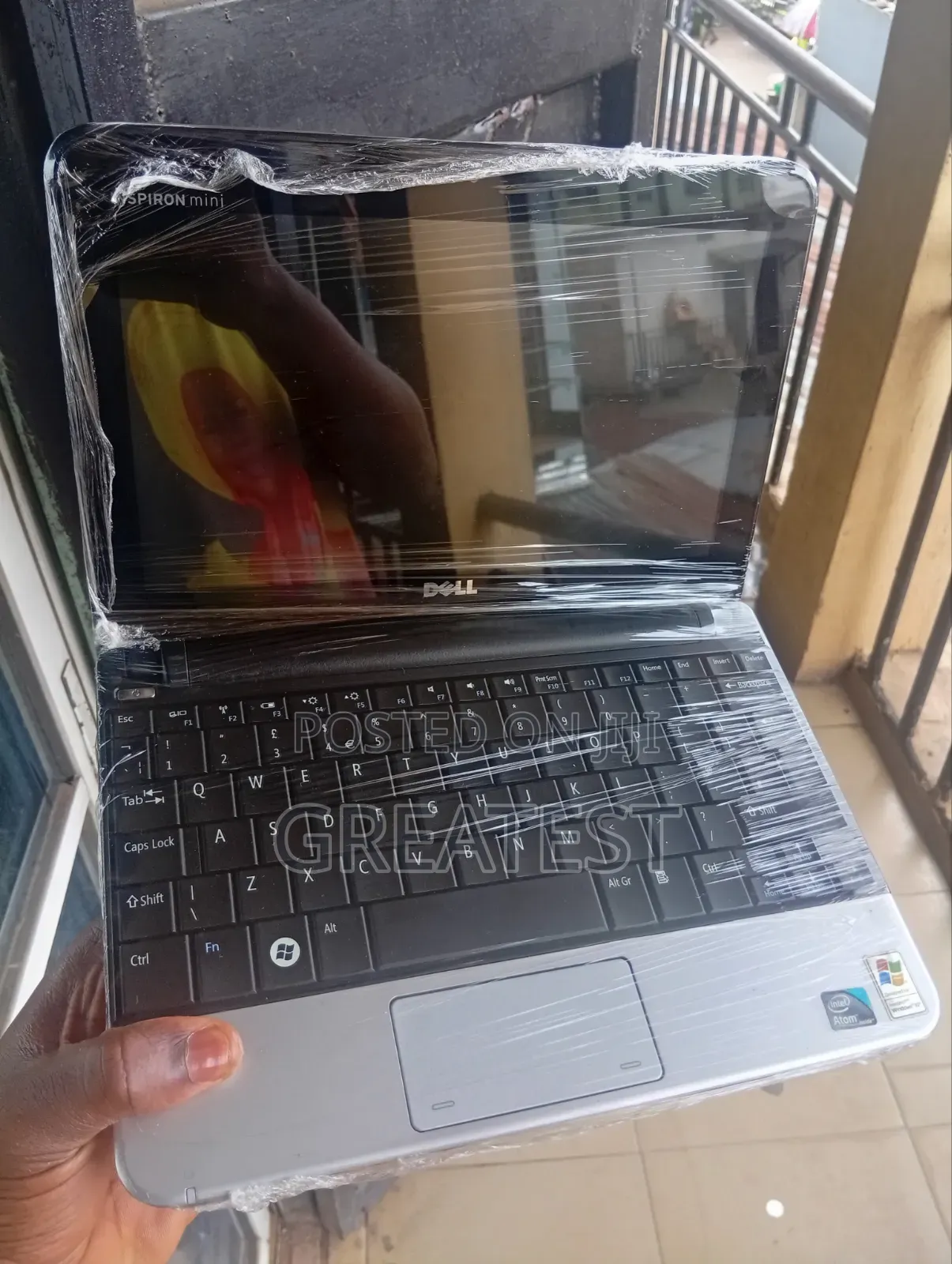 New Laptop Dell Inspiron 14 2GB Intel HDD 160GB
