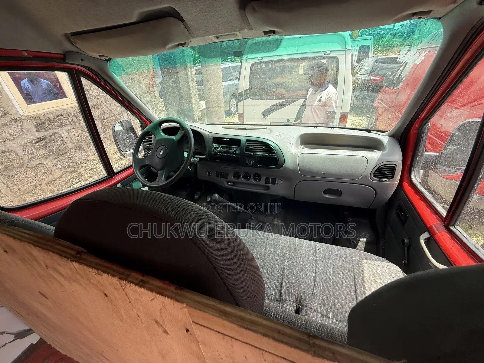 Ford Transit 2004 Red