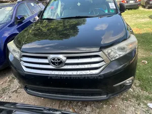Toyota Highlander 2013 Black