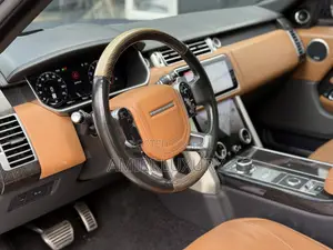 Land Rover Range Rover Vogue 2019 Blue