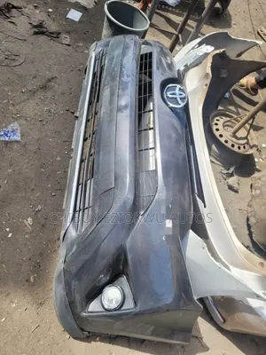 Rav 4 2018 Complete Front Bumber Direct Tokunbo Neat One