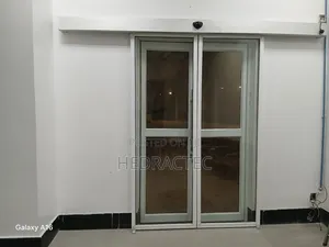 Sensor Operated Electric Automatic Sliding Door