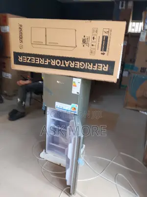 Snowsee Refrigerator-Freezer Unboxing and First Setup Moments.