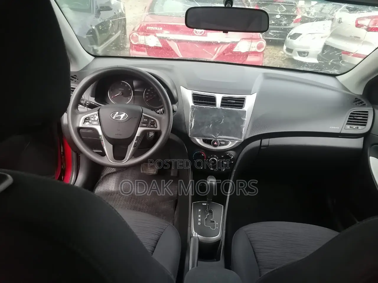Hyundai Accent SE Hatchback 2016 Red