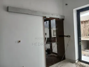 Automatic Sensor Door