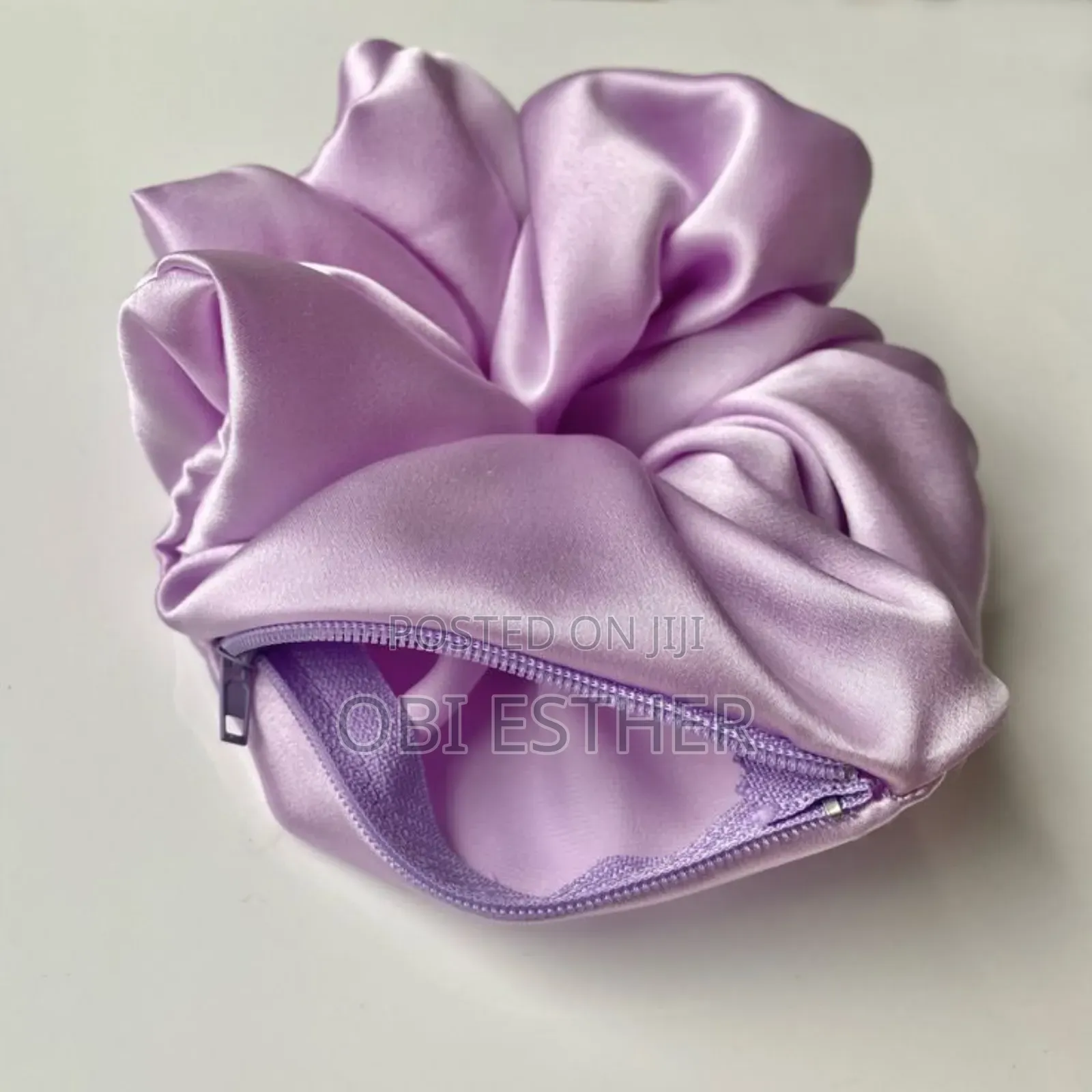Zipper Scrunchie