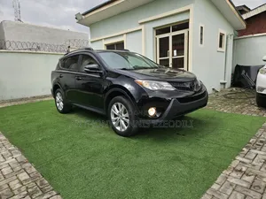 Toyota RAV4 Limited AWD (2.5L 4cyl 6A) 2013 Black