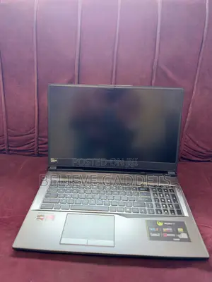 Laptop MSI 16GB AMD Ryzen 7 SSD 512GB