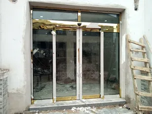 Automatic Sensor Tempered Glass Door