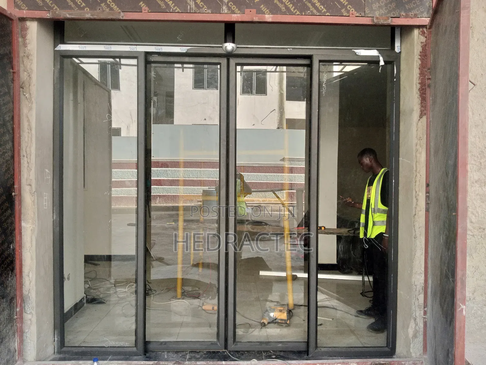 Automatic Sensor Frame Glass Door