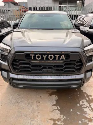 Toyota Sequoia 2024 Gray