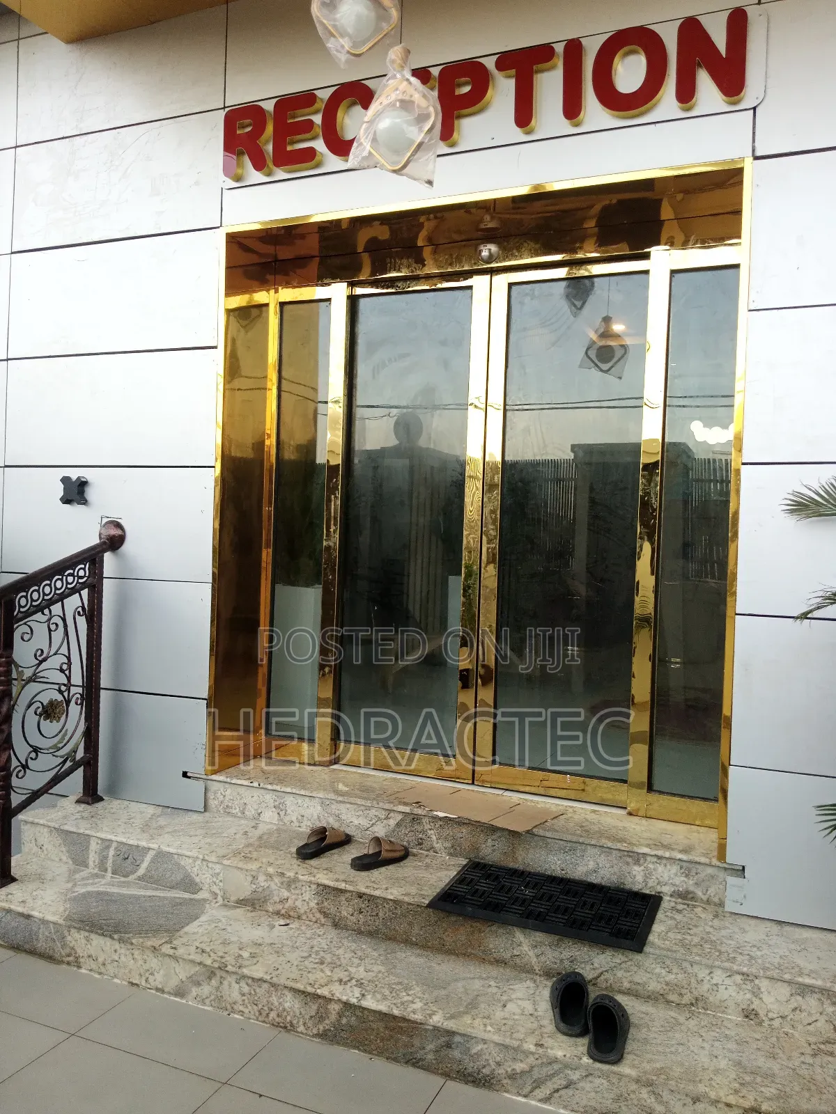 Automatic Sensor Aluminum Door