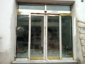 Automatic Sensor Door by Hedractec