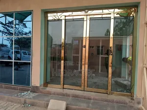 Automatic Sensor Door by Hedractec