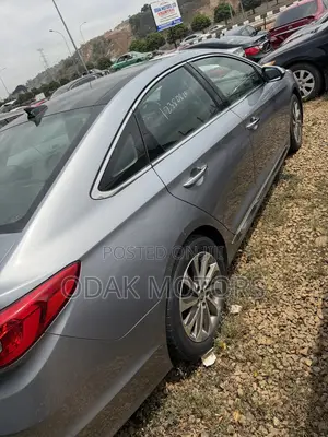 Hyundai Sonata Sport 4dr Sedan (2.4L 4cyl 6A) 2015 Silver
