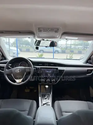 Toyota Corolla 2016 White