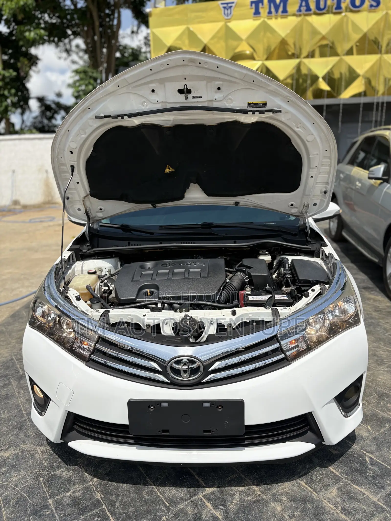 Toyota Corolla 2016 White
